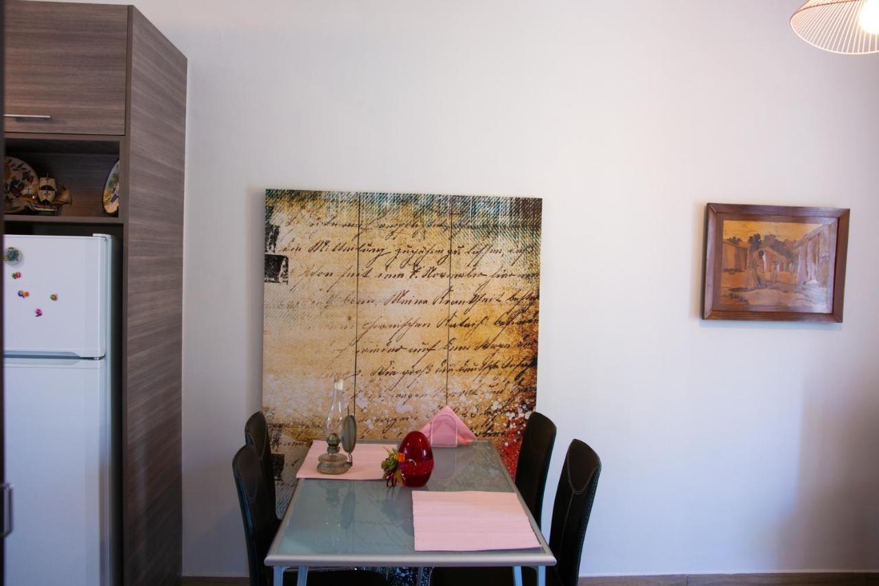 Quality Apartment In Aegaleo Atenas Exterior foto